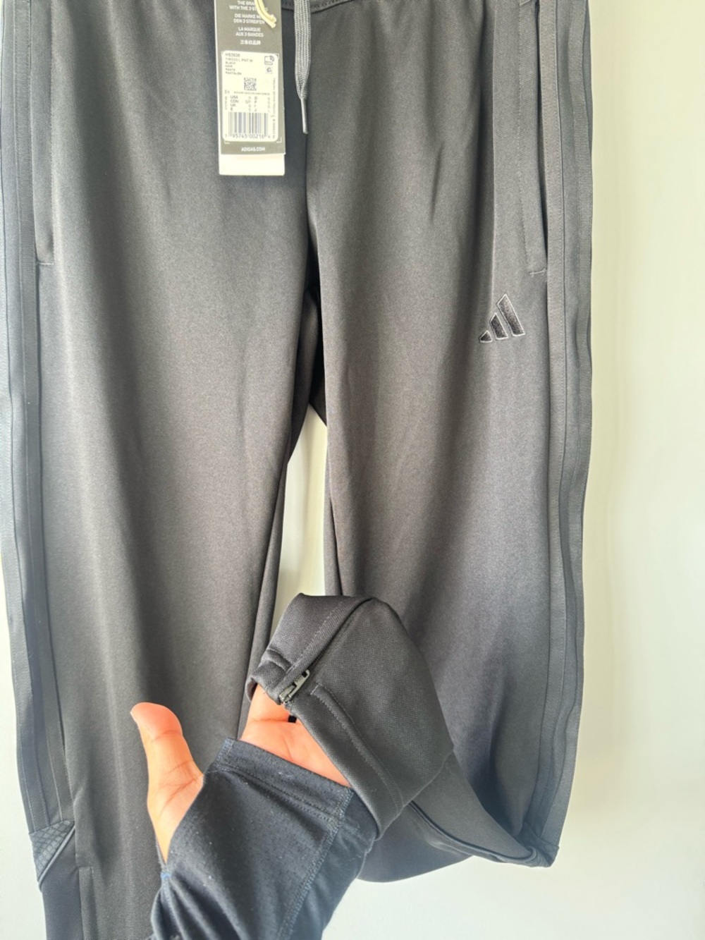 (S) Adidas Performance Track Pants - Picture 6 of 6